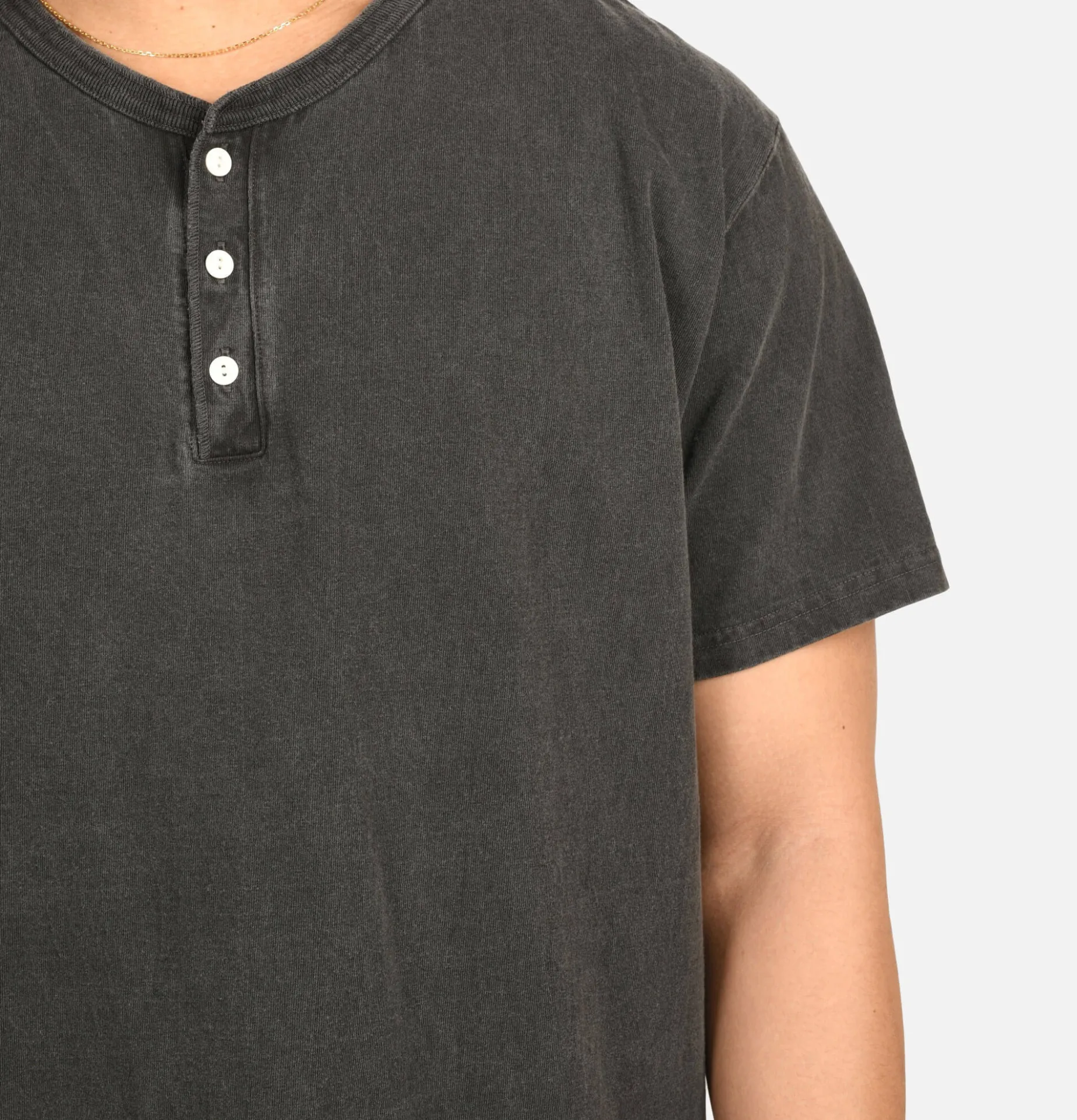 Henley Tee Black