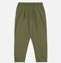 Pleated Track Pant Olive